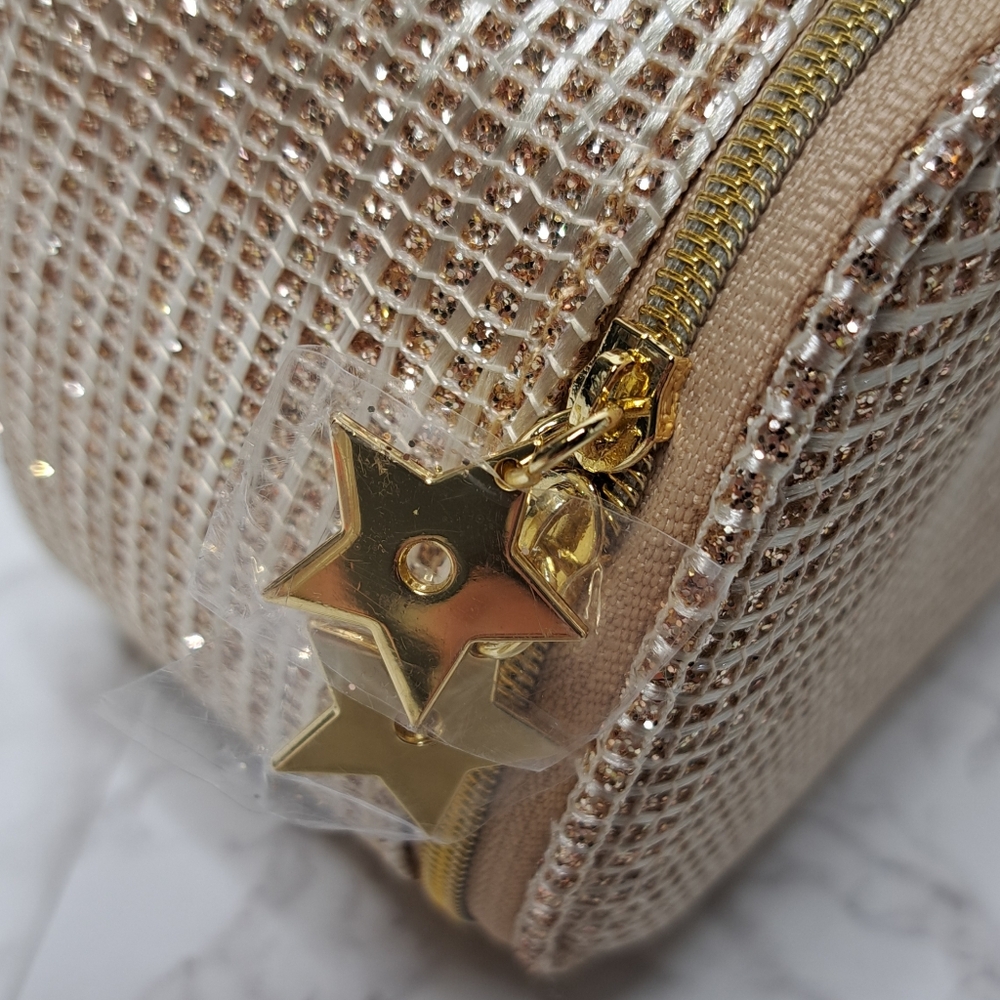 Dior 2025 Holiday Edition Gold Metallic Woven Top Handle Cosmetic Pouch - Picture 6 of 16